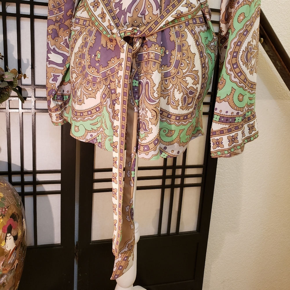 Blouse - Picture 6 of 8